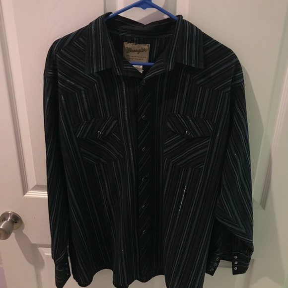 Wrangler Tops - Women’s 2xl western shirt